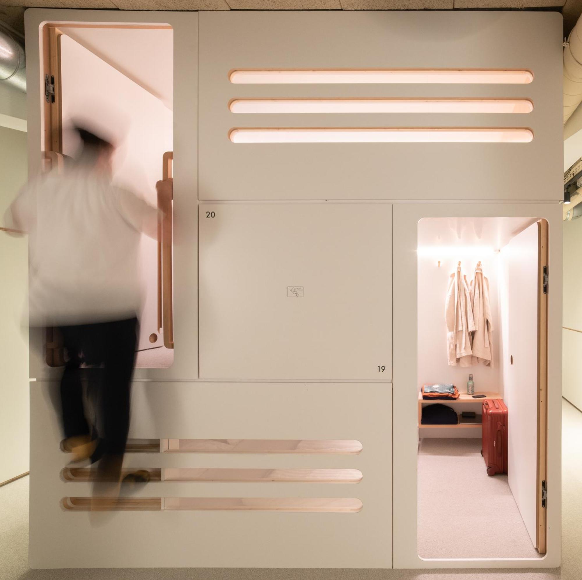 Soom Salzburg I Kapselhotel المظهر الخارجي الصورة